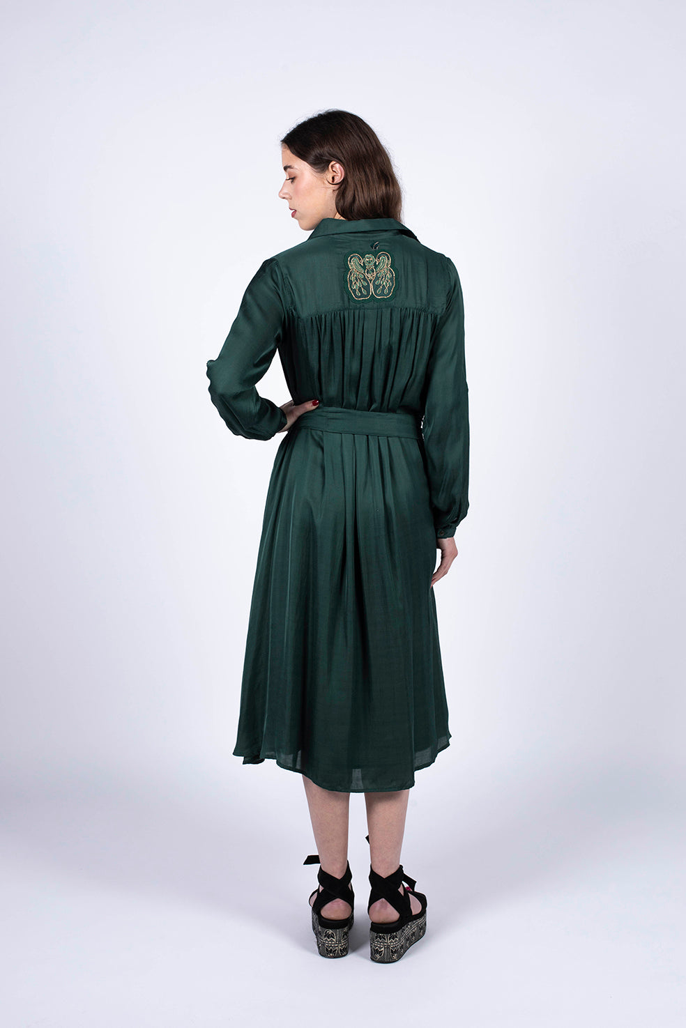 robe longue fluide en fibre de pétales de roses certifié éco vero