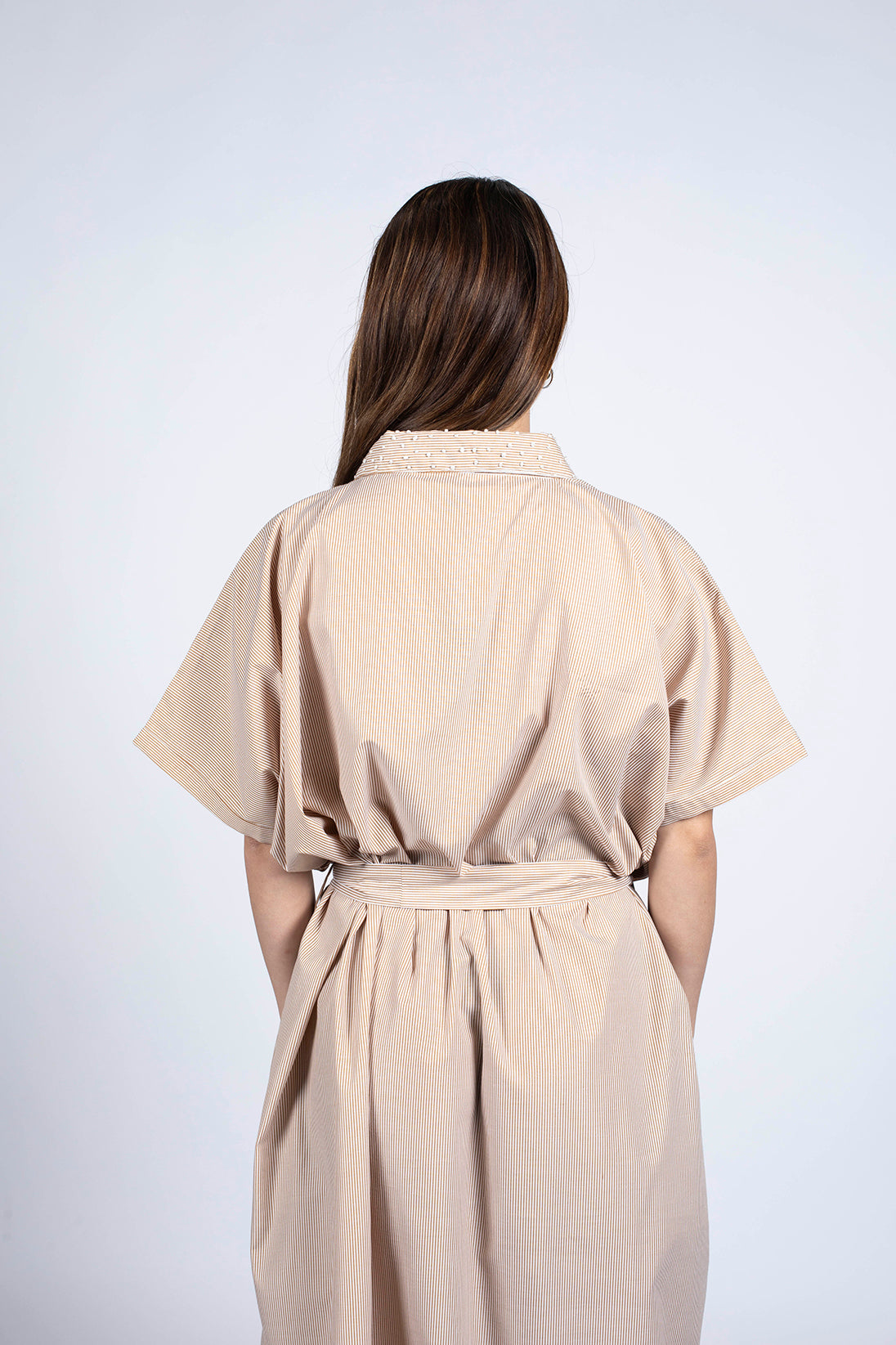 robe chemise mi-longue cintré à la taille