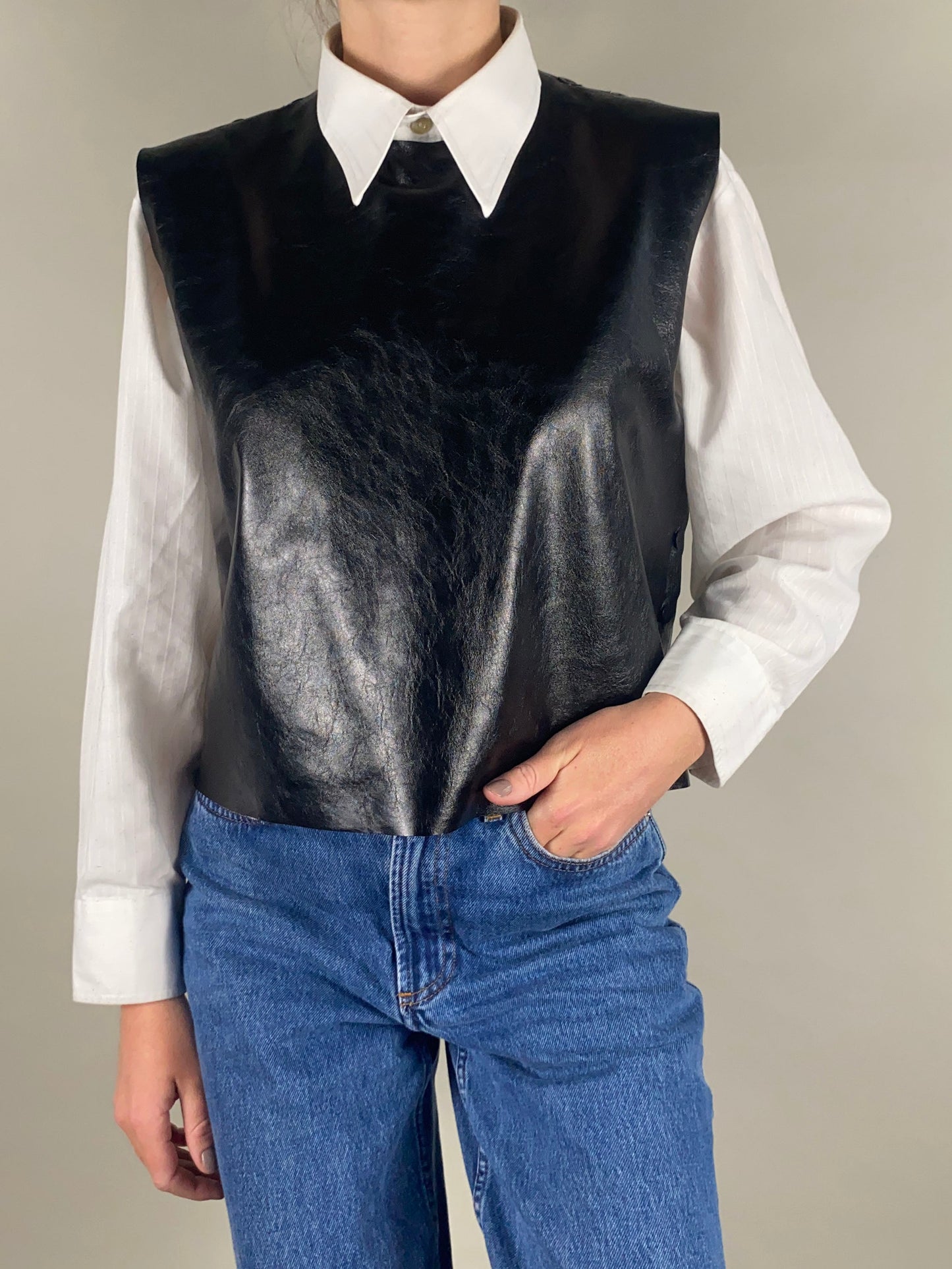 Top Cassiopée en cuir noir