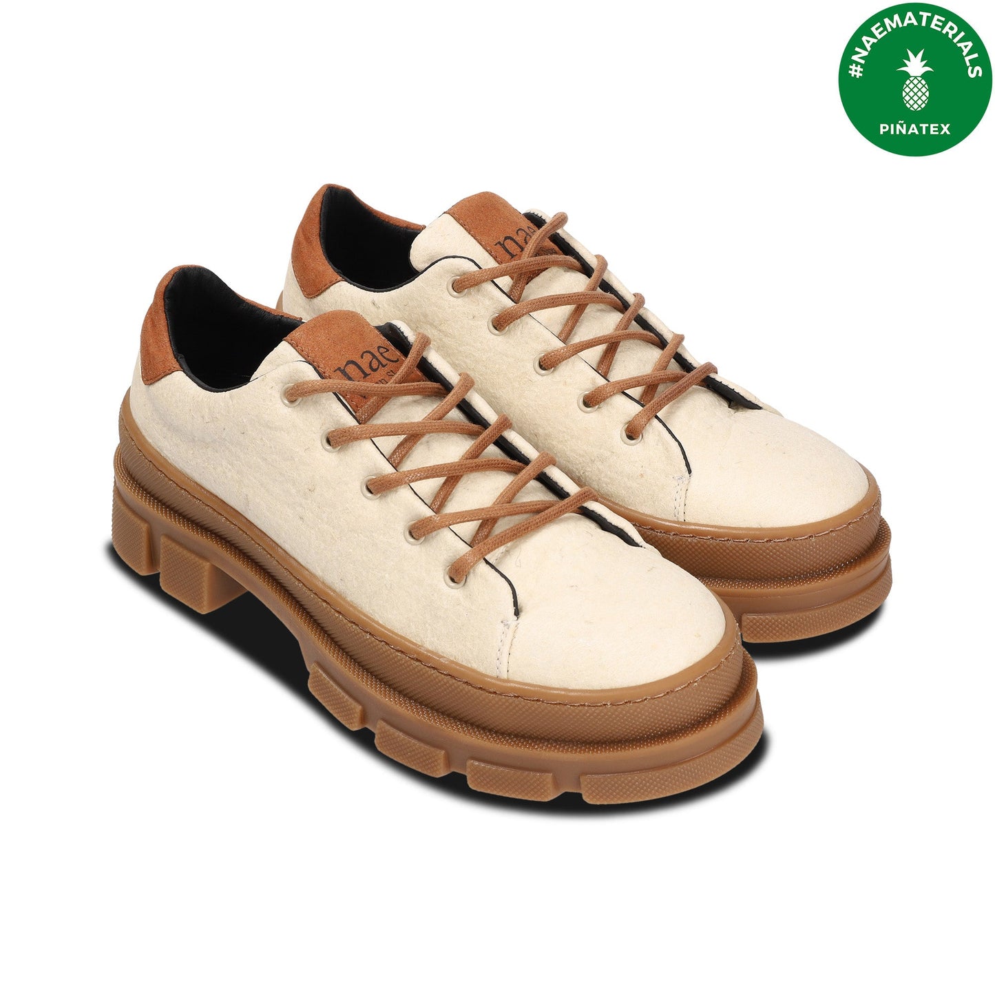 Chaussures véganes de tissu organique sportives de type baskets | NAE