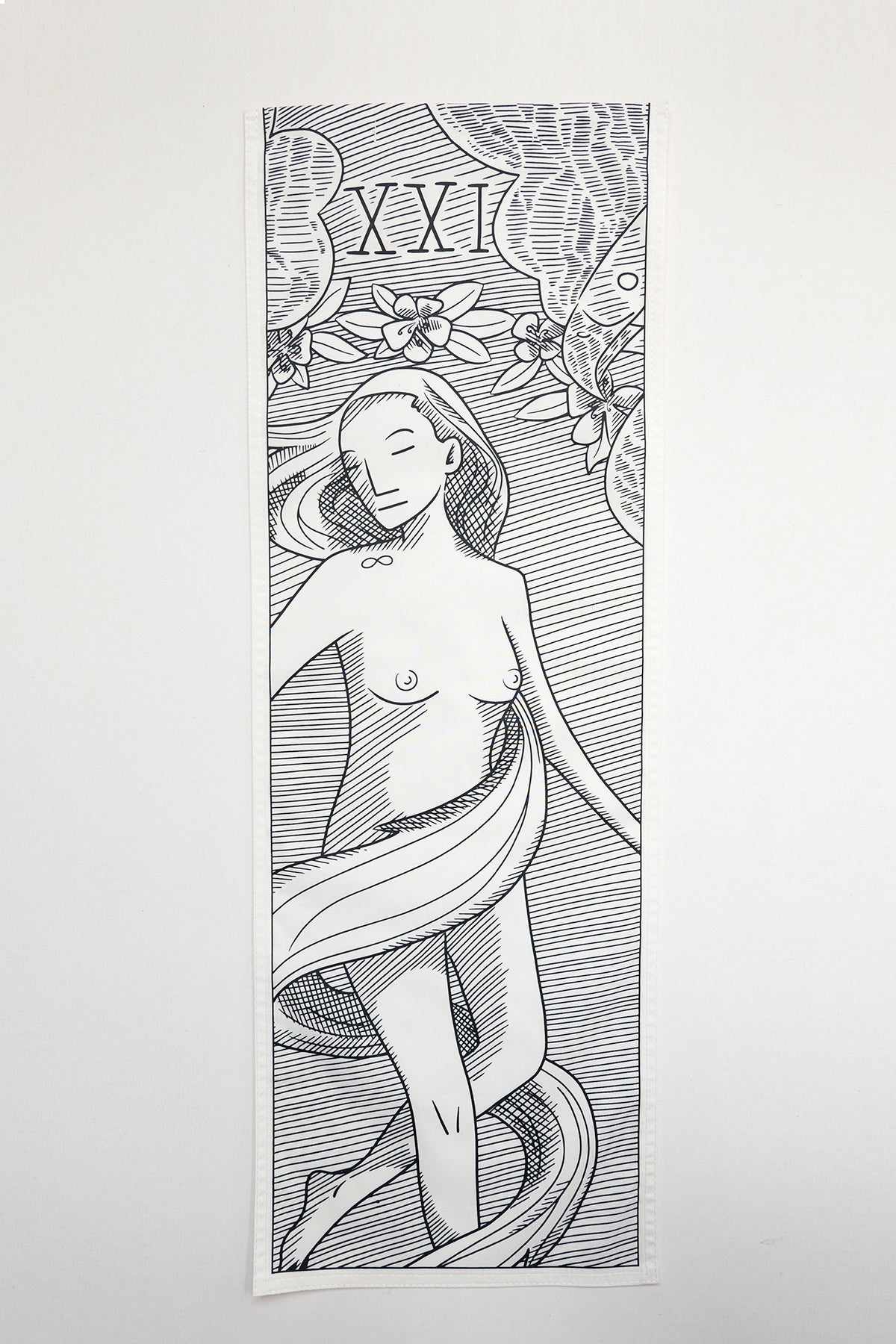 THE WORLD vertical panel is made from leftover deadstock white cotton poplin. The panel has an exclusive design inspired by tarot cards drawn by the artist Maria Robla and printed with black artisanal eco-friendly ink locally in Paris in collaboration with RoStudio. Attach the black and white panel to the essential pieces to personalize them and wear them your unique way. Your perfect summer accessory.