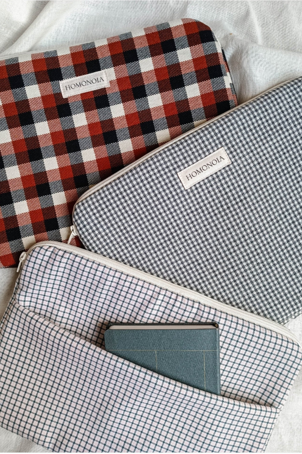 Housse d'ordinateur carreaux cannelle