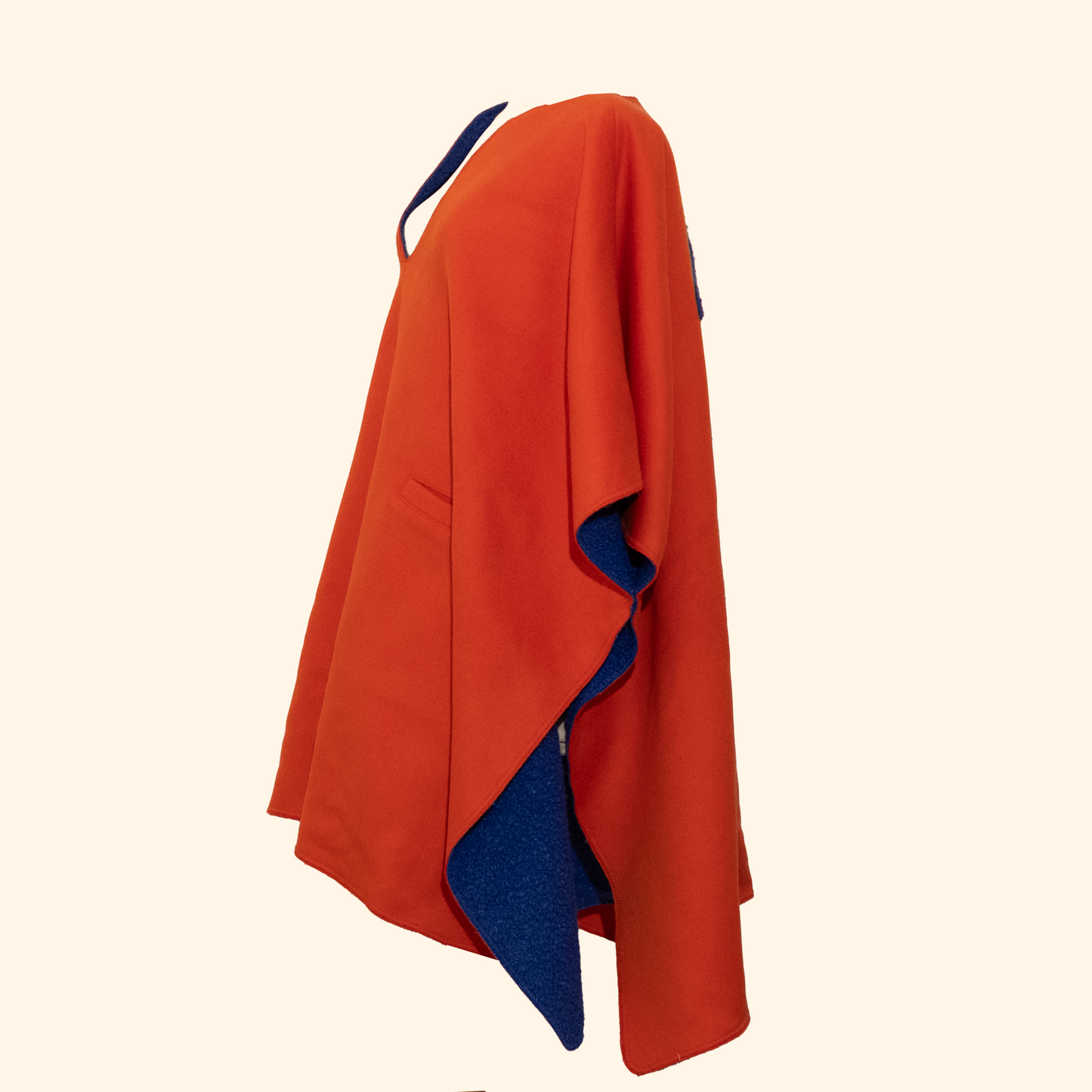 Poncho Kuzco Orange