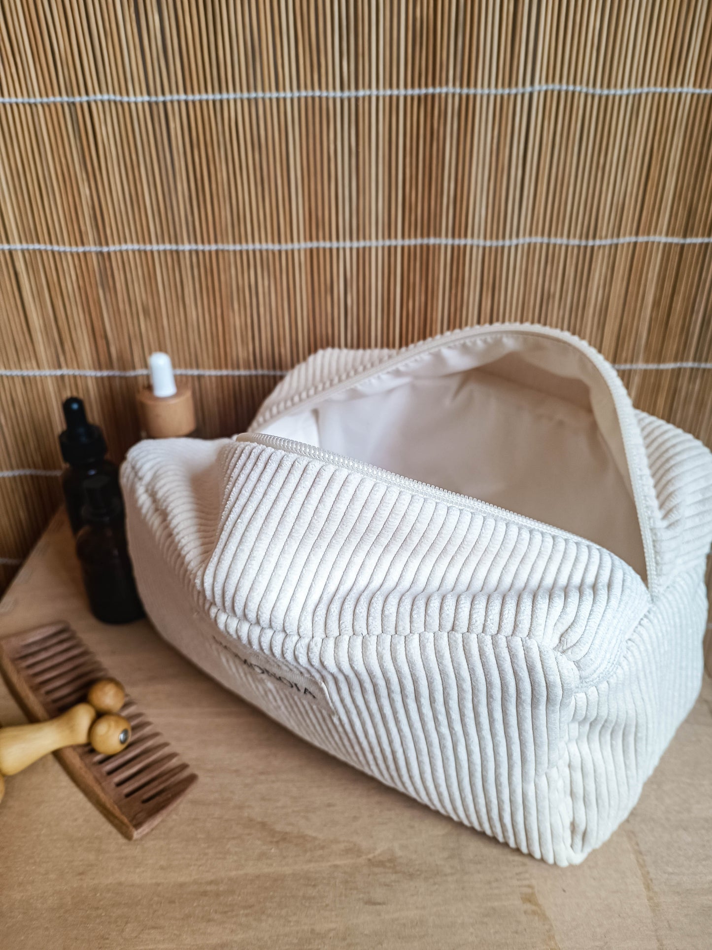 Trousse de toilette velours côtelé écru