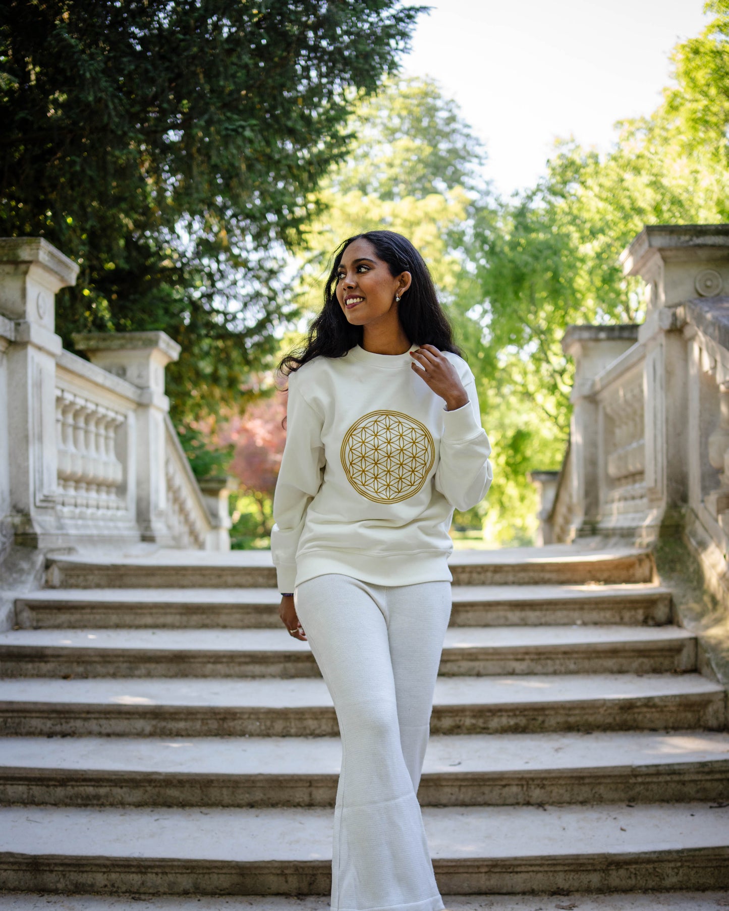 Unisex Flower of Life Sweatshirt in Organic Cotton