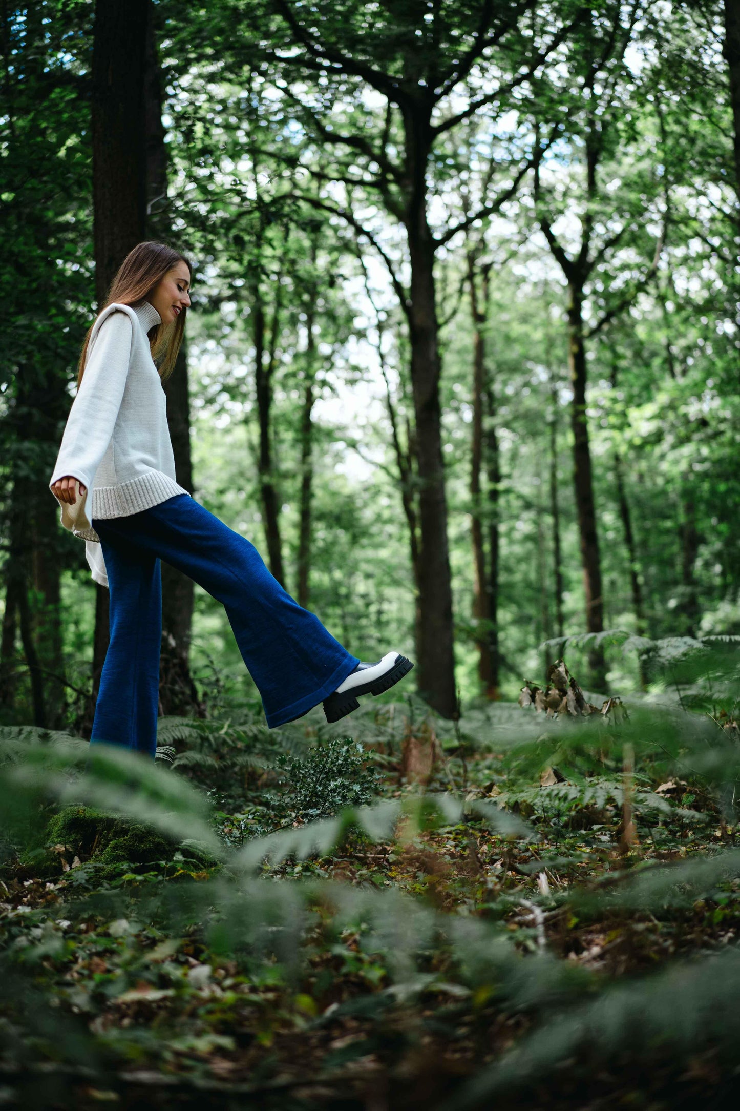 Pantalon Bleu en Laine - Divine Harmonie