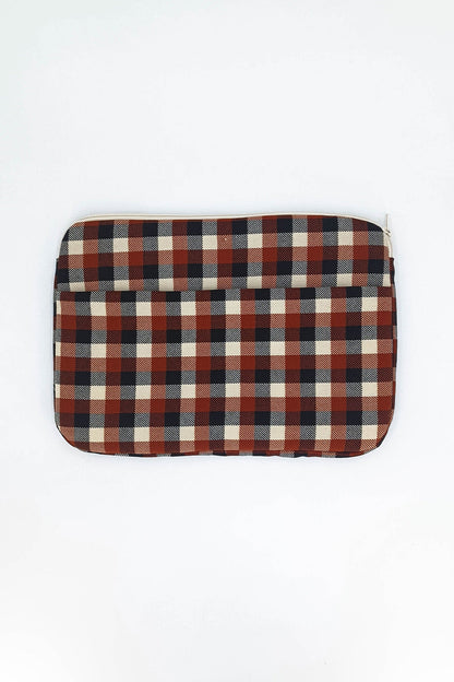 Cinnamon plaid computer cover