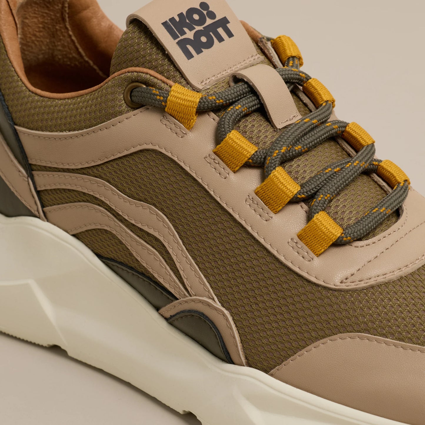 Sneakers kaki IKONOTT tout terrain