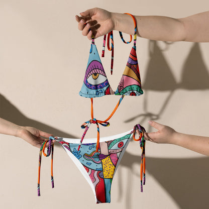 Bikini 'Mooning'